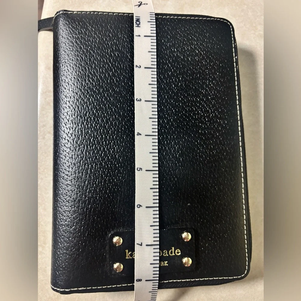 Kate Spade planner-Gold Hardware-Pink lining Black Pebbled Leather Zip Wellesley
